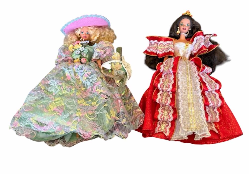 Vintage Barbie Doll Lot 1995 1997 Holiday & Spring Bouquet Enchanted Seasons Lot